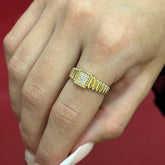 585 Structo Baget Ring aus 14 Karat Gold mit Zirkonia – moderner quadratischer Damenring